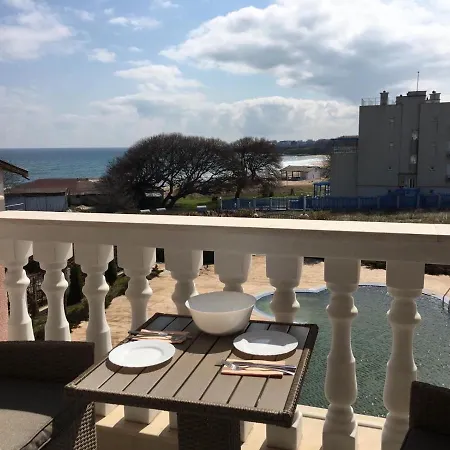 студио симона 2 - първа линия море Apartamento Lozenets