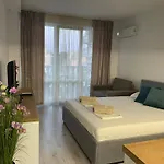 Apartment студио симона 2 - първа линия море Lozenets