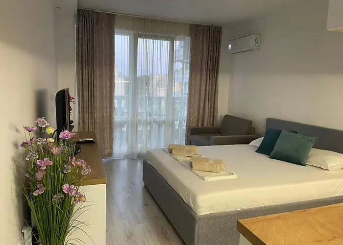 Appartamento студио симона 2 - първа линия море Lozenets